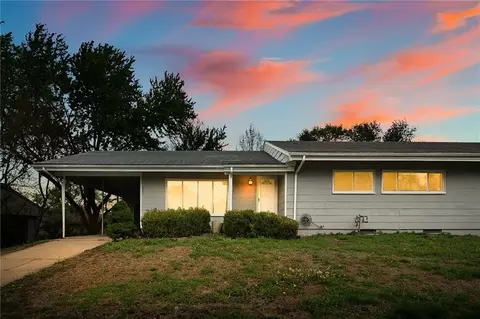 507 Ranchero Pl, Belton, MO 64012