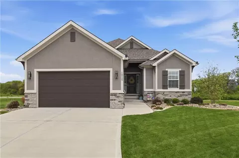 10745 N Bell St, Kansas City, MO 64155
