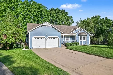 15038 W 146th St, Olathe, KS 66062