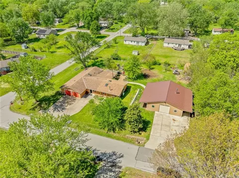 View/Area - 2804 E 174th St, Belton, MO 64012 photo 4 of 6