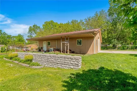 Exterior - 2804 E 174th St, Belton, MO 64012 photo 13 of 14