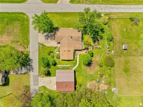 View/Area - 2804 E 174th St, Belton, MO 64012 photo 6 of 6