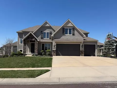 16128 Earnshaw St, Overland Park, KS 66221