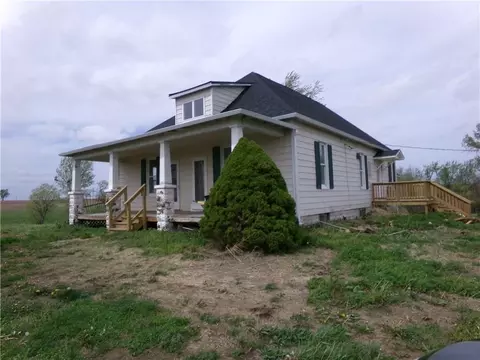 18724 Bobwhite Trl, Blackburn, MO 65321