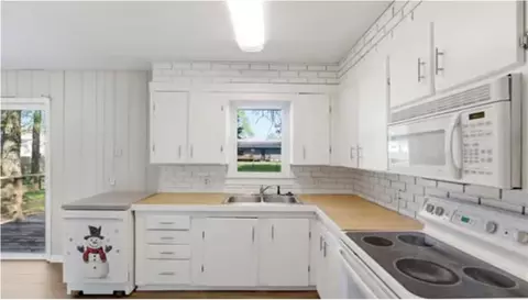 Kitchen - 311 E Hatten St, Drexel, MO 64742 photo 3 of 3