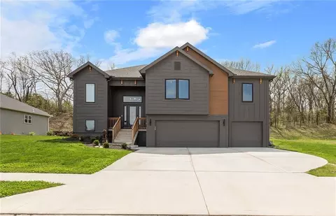 16795 NW 124 St, Platte City, MO 64079