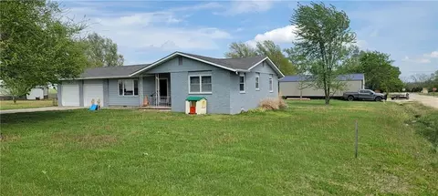 605 N Spruce St, Moran, KS 66755