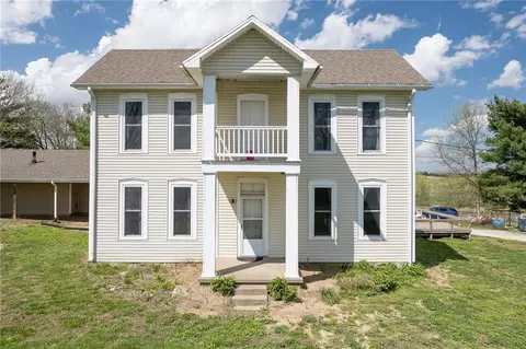 3065 SW Taos Rd, De Kalb, MO 64440