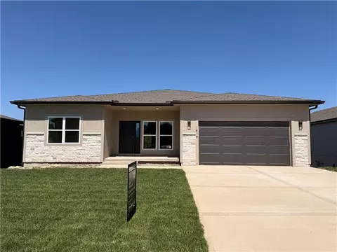 1416 NEarnest Way, Lees Summit, MO 64086
