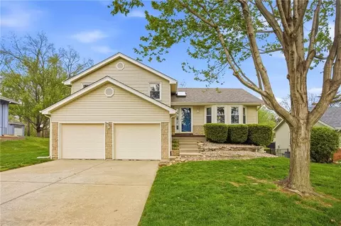 6721 N St Clair Ct, Kansas City, MO 64151