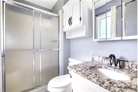 Bath - 700 Lark St, Raymore, MO 64083 photo 1 of 2