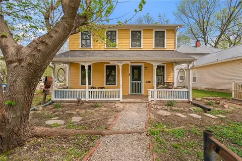 1100 New York St, Lawrence, KS 66044