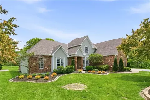 7447 Mize Rd, Shawnee, KS 66227