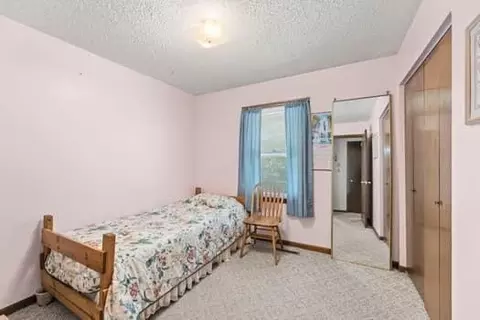 Bedroom - 330 E Hatten St, Drexel, MO 64742 photo 5 of 8