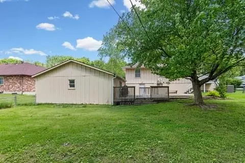 Exterior - 330 E Hatten St, Drexel, MO 64742 photo 3 of 7