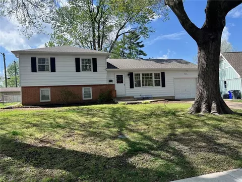 709 S Mahaffie St, Olathe, KS 66061