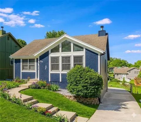 6248 N Mercier St, Kansas City, MO 64118