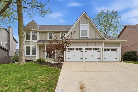 13117 S Hagan St, Olathe, KS 66062