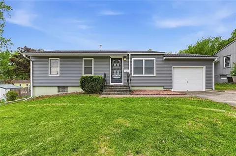 728 N Sunrise Dr, Independence, MO 64050