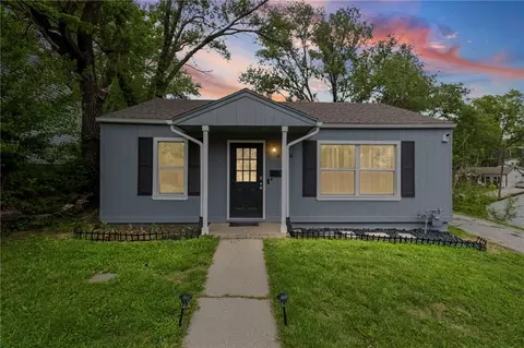 4506 Walker Ave, Kansas City, KS 66102