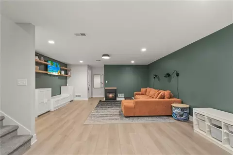 Living - 23513 E 11th St, Independence, MO 64056 photo 3 of 4