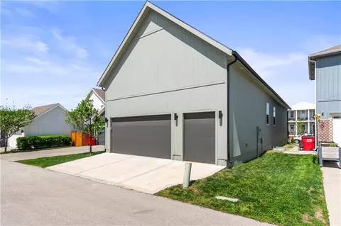 Other - 23513 E 11th St, Independence, MO 64056 photo 7 of 9
