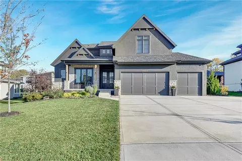 17029 King St, Overland Park, KS 66221