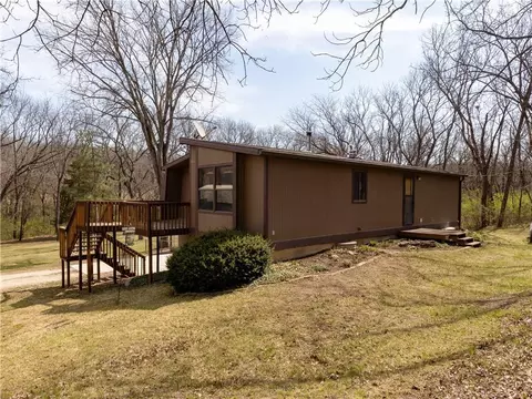 1982 E 100 Rd, Lecompton, KS 66050