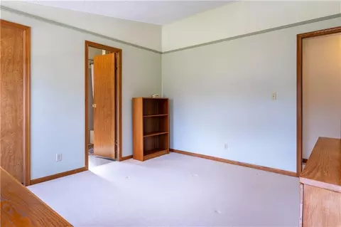 Bedroom - 1982 E 100 Rd, Lecompton, KS 66050 photo 3 of 5