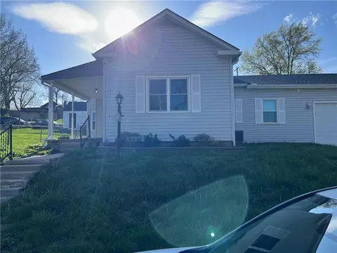 510 N 26th St, Saint Joseph, MO 64501
