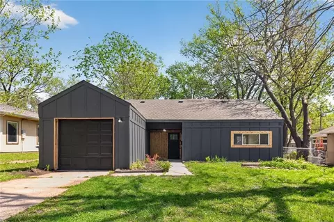 5409 Maple St, Mission, KS 66202