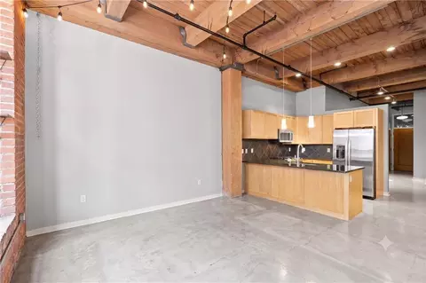 712 Broadway Blvd #401, Kansas City, MO 64105