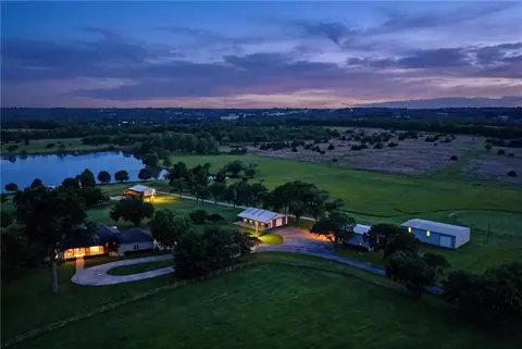 3341 W 271 St, Louisburg, KS 66053