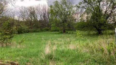 S School Road, Raymore, MO 64083 photo 13