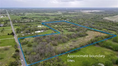 S School Road, Raymore, MO 64083 photo 3