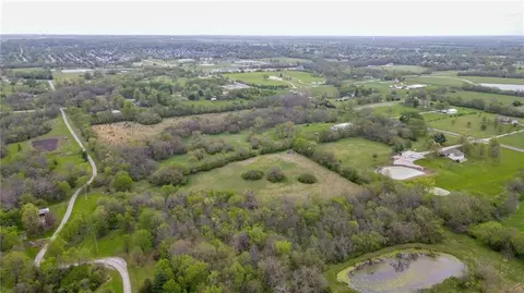 S School Road, Raymore, MO 64083 photo 9