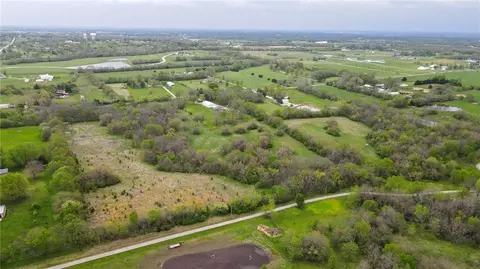 S School Road, Raymore, MO 64083 photo 6
