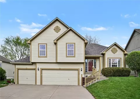 3110 NE 91st Ter, Kansas City, MO 64156