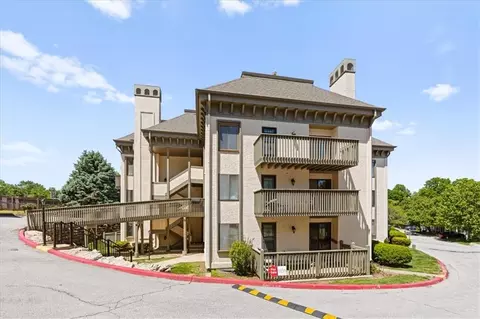 301 E Partridge Ave #K, Independence, MO 64055