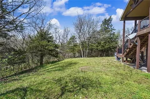 Exterior - 881 N 1928 Rd, Lecompton, KS 66050 photo 10 of 14