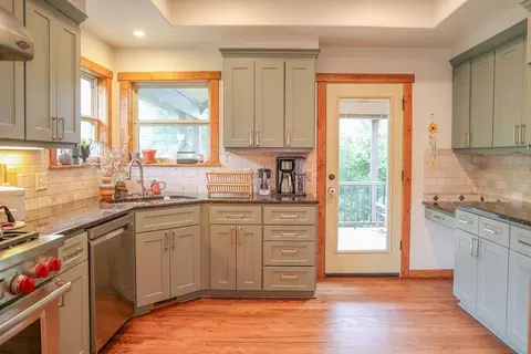 Kitchen - 881 N 1928 Rd, Lecompton, KS 66050 photo 1 of 5