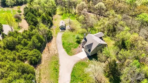 881 N 1928 Rd, Lecompton, KS 66050