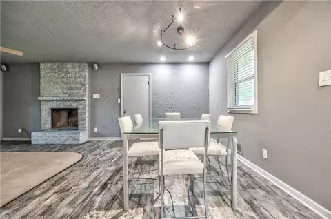 Dining - 808 N Apache Dr, Independence, MO 64056 photo 2 of 2