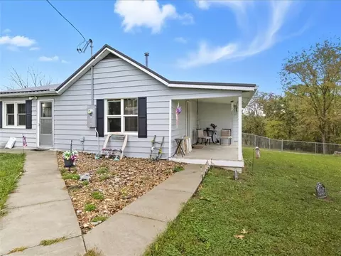 Exterior - 13547 Old Marvin Rd, Versailles, MO 65084 photo 5 of 6