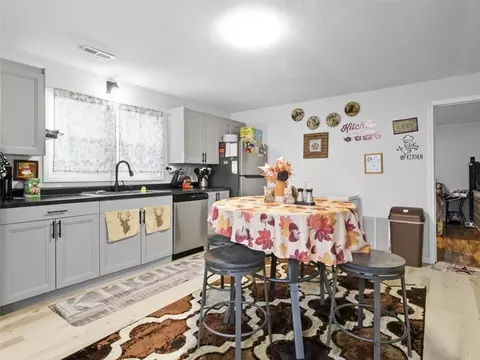 Kitchen - 13547 Old Marvin Rd, Versailles, MO 65084 photo 1 of 7