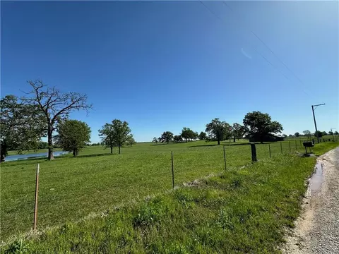 376 NW 90th Rd, Sheldon, MO 64784 photo 6