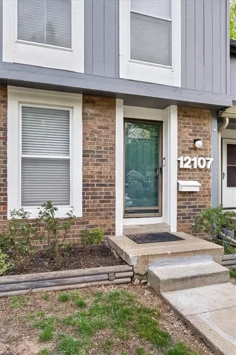 12107 W 79th Ter, Lenexa, KS 66215