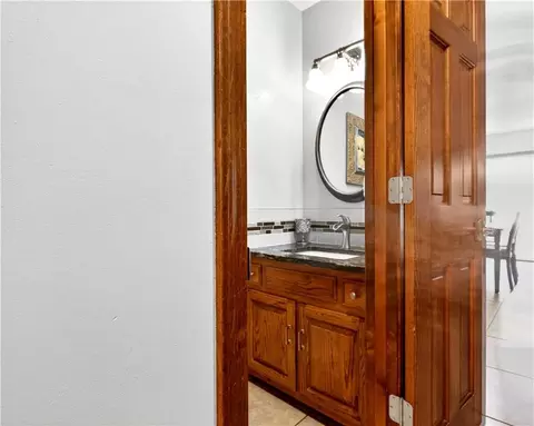 Bath - 1301 Bitner Dr, Pittsburg, KS 66762 photo 1 of 6