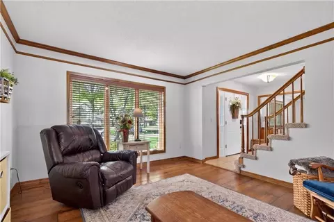 Living - 1301 Bitner Dr, Pittsburg, KS 66762 photo 3 of 4