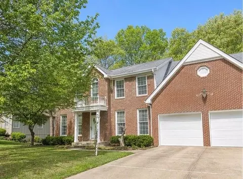 1008 S 17th Ter, Leavenworth, KS 66048